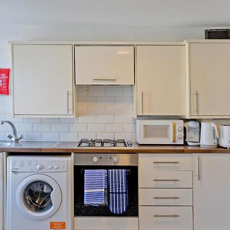 Imperial Corner House-Whitechapel Apartment Londen Buitenkant foto