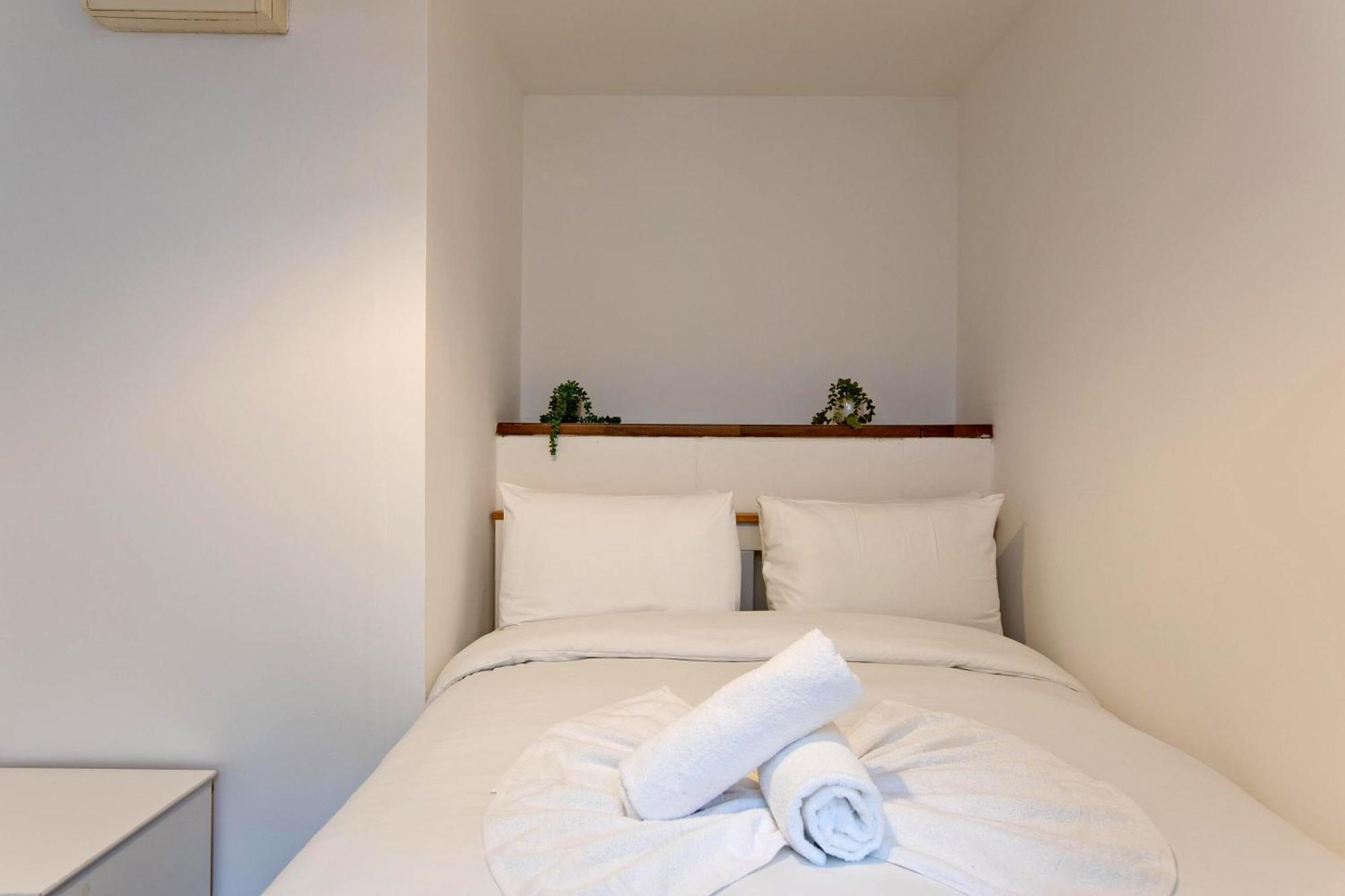 Imperial Corner House-Whitechapel Apartment Londen Buitenkant foto