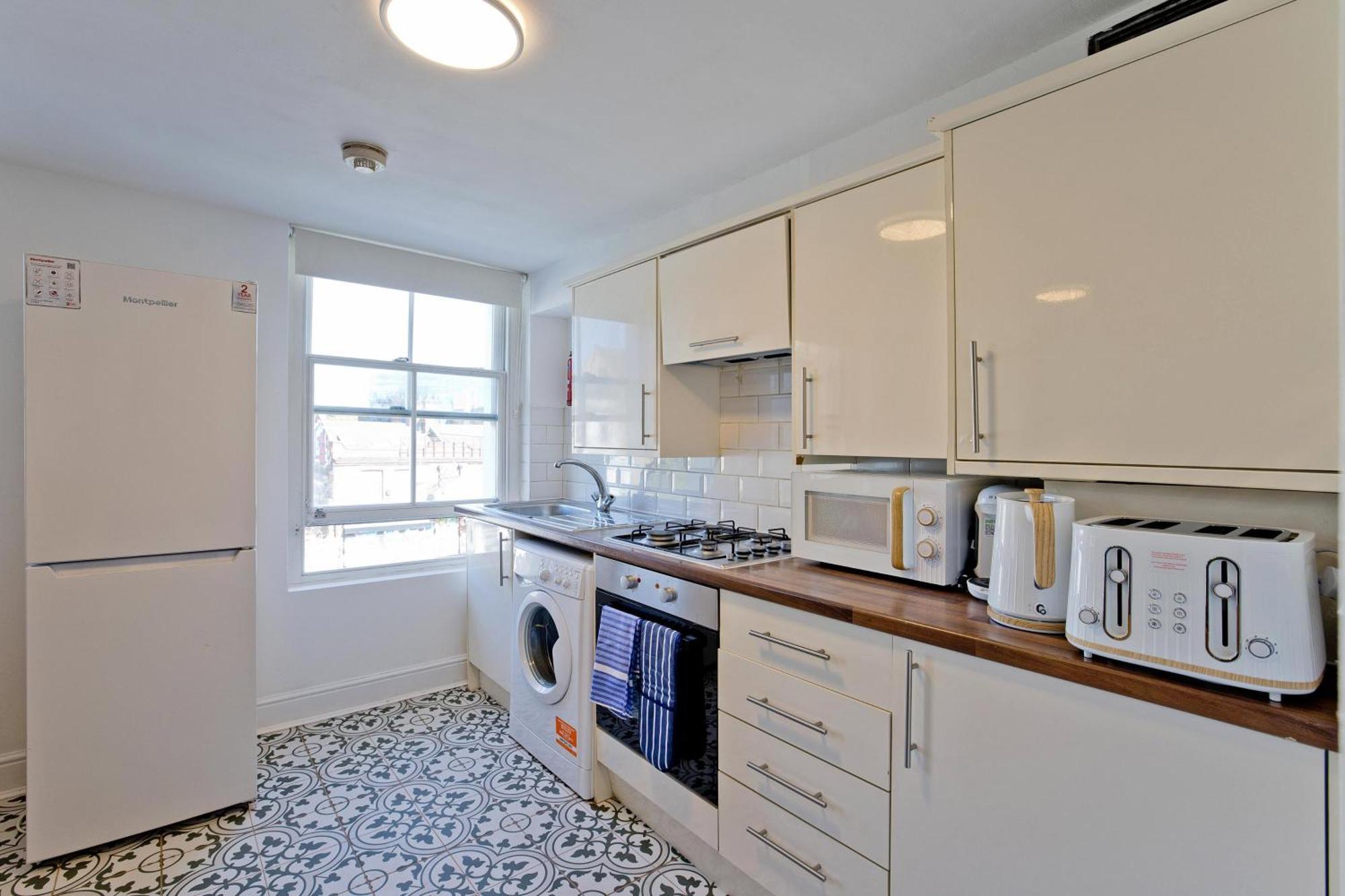 Imperial Corner House-Whitechapel Apartment Londen Buitenkant foto